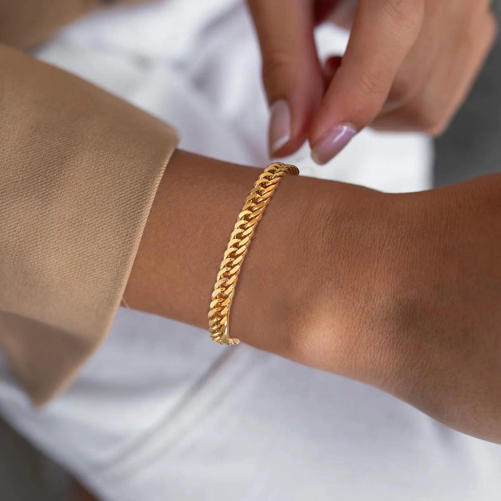 Pulseira Feminina de Elos Cubanos Dourada em Aço Inoxidável - Heraki Joias