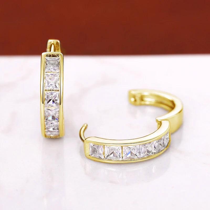 Brincos de Argola Clássicos com Zircônia Cúbica - Heraki Joias