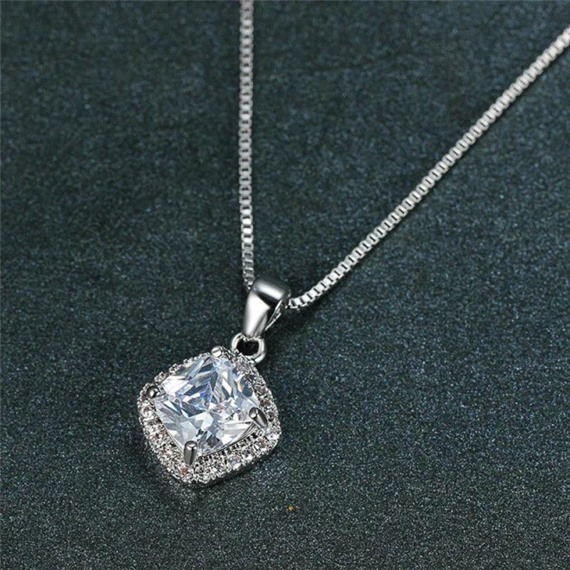 Colar Pingente Zircônia Cúbica - Elegância e Simplicidade - Heraki Joias