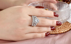 Anel de Noivado Vintage em Prata 925 com Zircão 4ct - Heraki Joias