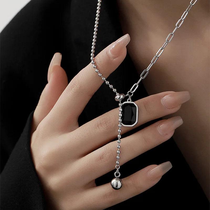 Colar Feminino de Aço Inoxidável com Pingente de Zircão