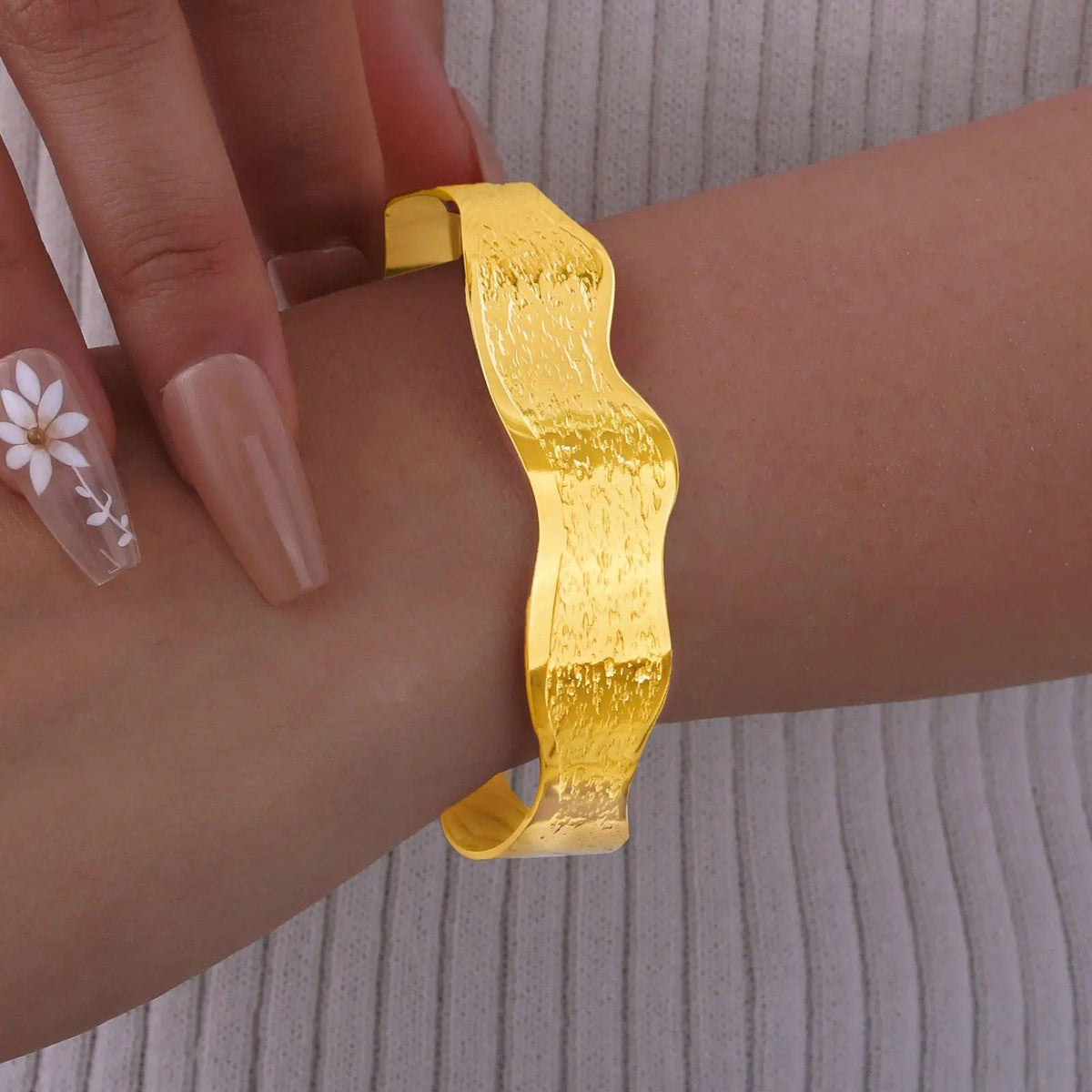 Pulseira Vintage de Onda Irregular em Aço Inoxidável - Heraki Joias